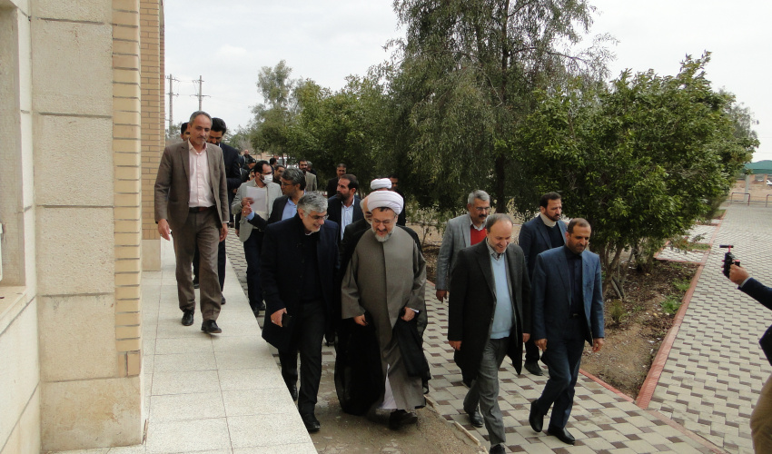 دانشگاه فسا نسبت به سال تاسیس تا کنون چه از لحاظ علمی و چه فیزیکی رشد قابل ملا حظه ای داشته است.