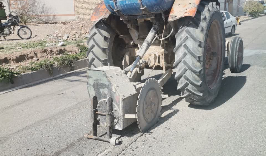 آغاز حفاری و لوله گذاری پروژه خط انتقال آب دانشگاه فسا